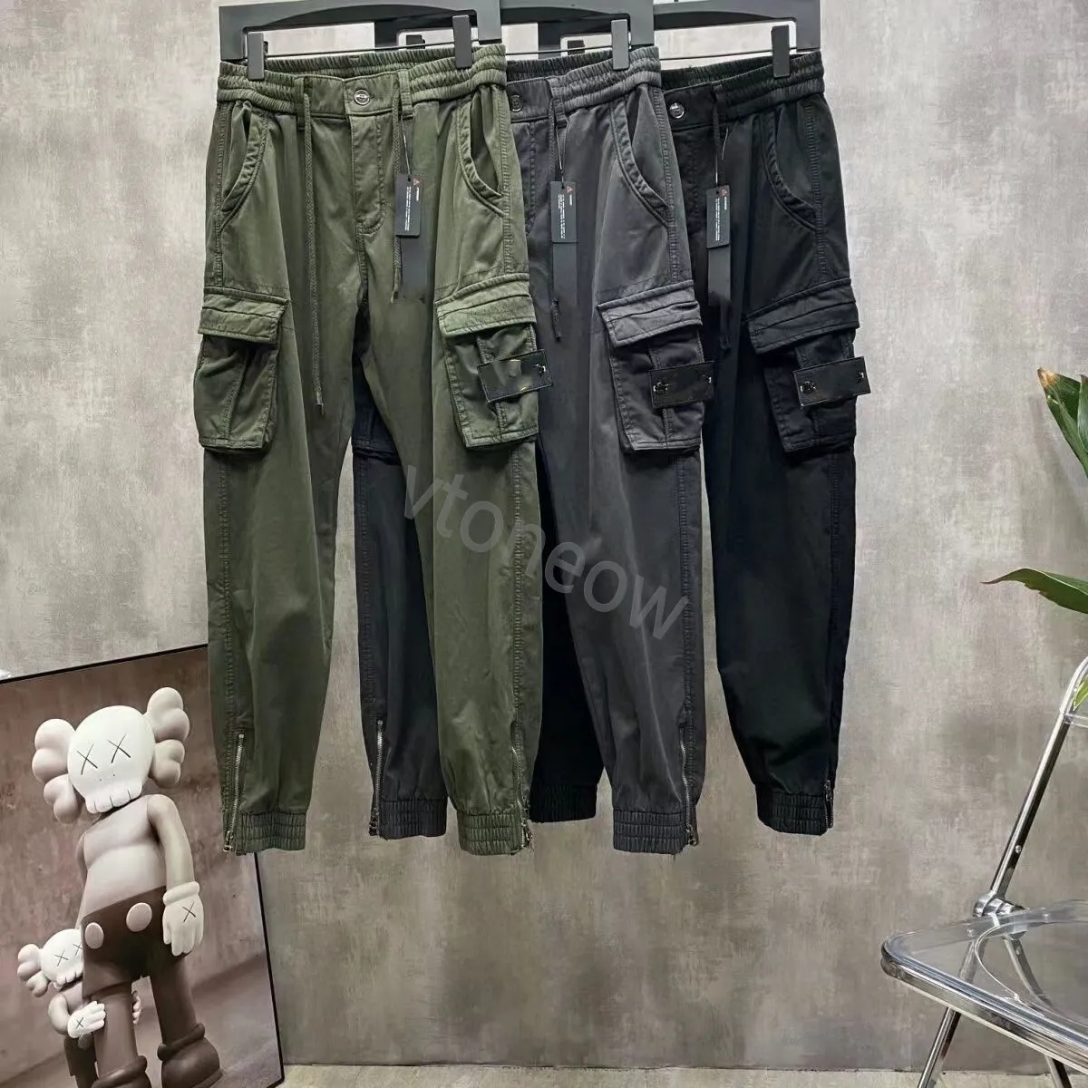 Calças masculinas Cargo Pant Clássico Macacão com vários bolsos Straight Casual Calças de pano Design pedras Joggers Calças ilhas