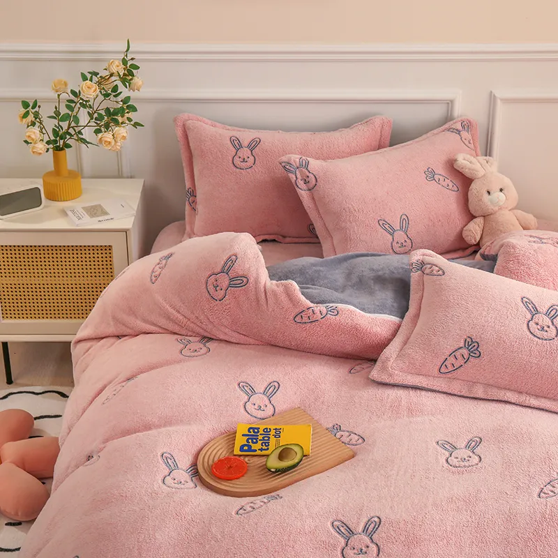 Winter Flannel Fleece Bedding Set With Coral Fleece Duvet Cover