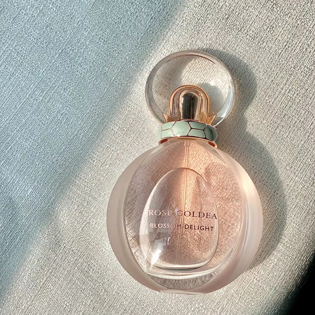 Women s Rose Goldea Sweet Fragrance Spray 90ml EDP Oriental Floral Notes Charming Design Fast Delivery