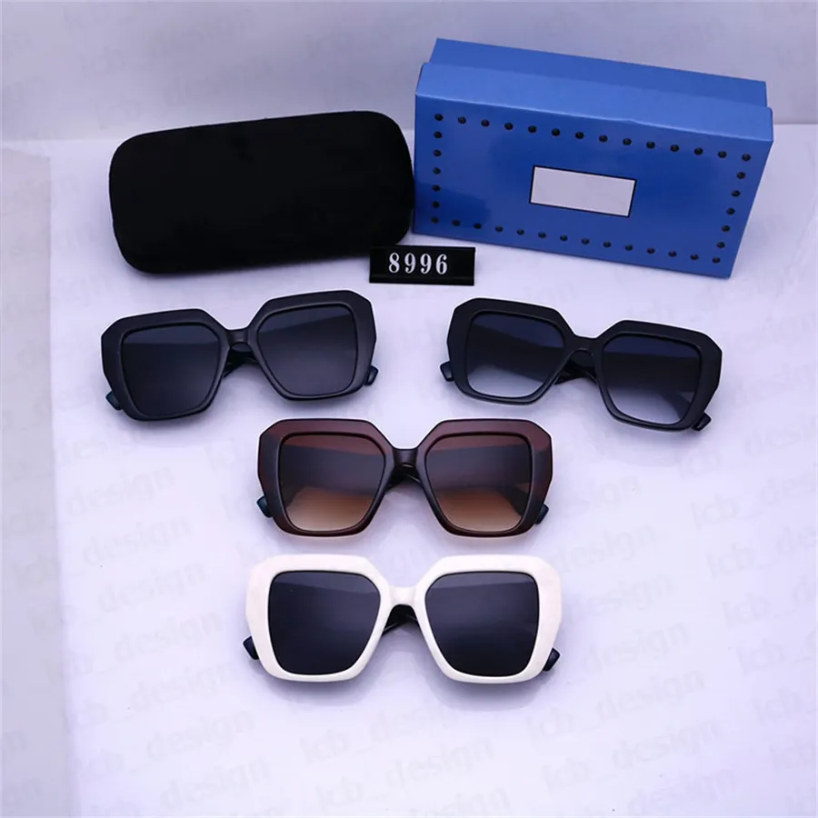 Cooling glass branded 2025