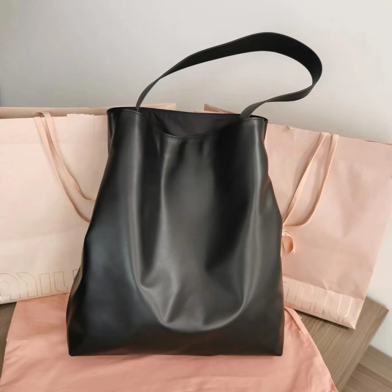 Genuine leather hobo zipper Single shoulder Highest quality shoulde tote handbag Totes Women bag single-sided Real handbag