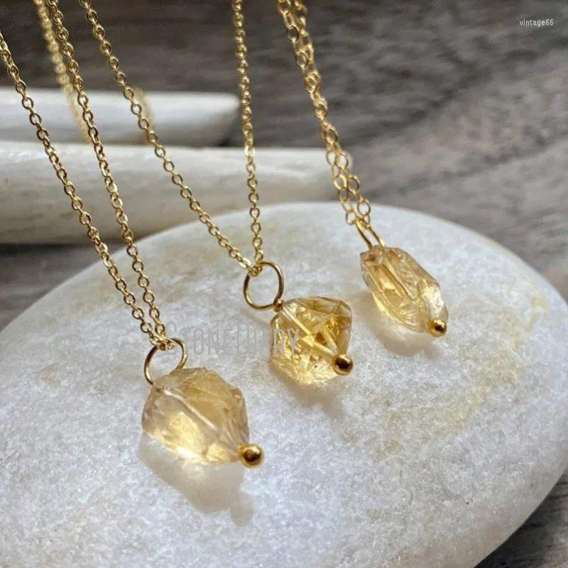 Kolye Kolye NM42519 Dainty Citrine Kristalleri İyileştirici Taşlar Serbest Form Noktası Katman Altın Zincir Kolye Kasım Doğum Taşı