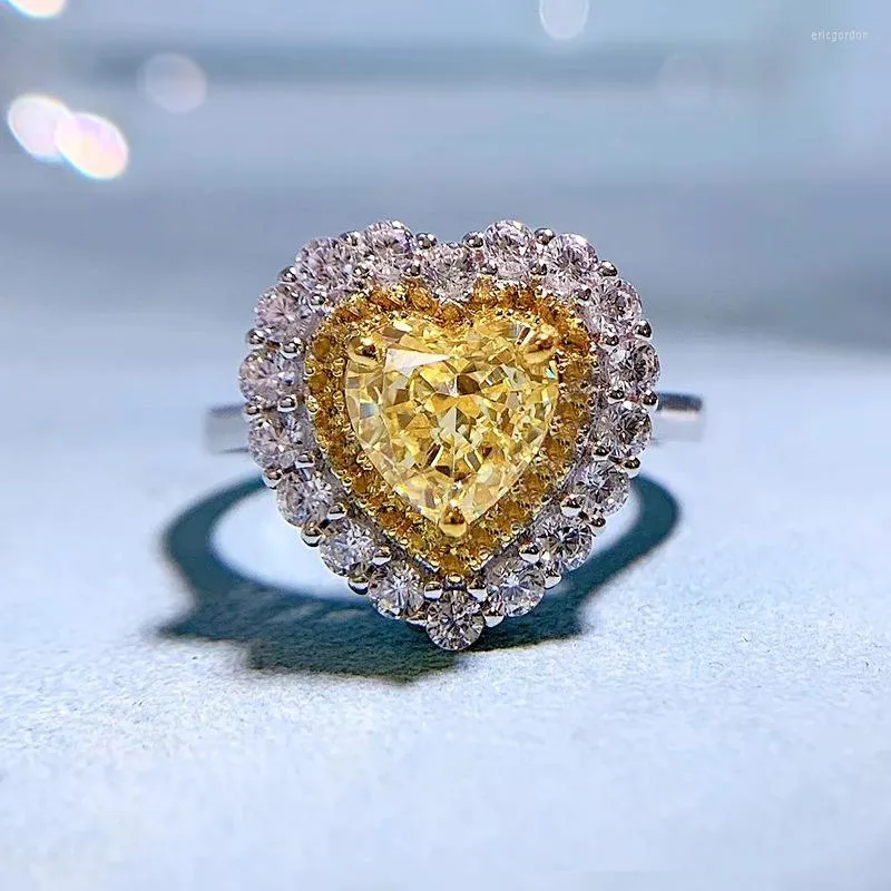 Cluster Rings Jewelry S925 Silver Heart Yellow Diamond Ring Fashion High Grade Set With 7 Women's