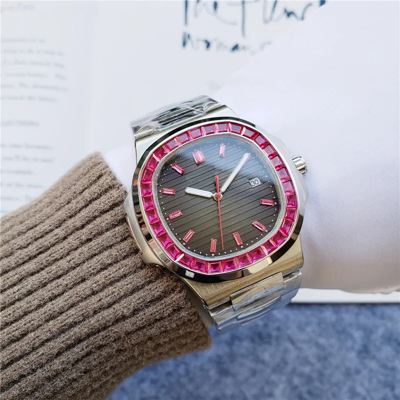 Мужские часы -дизайнер Механические часы Высококачественные 40 -миллиметровые бутик -бутик -стальные дизайнерские часы для мужчин Оптовые часы подарок Baida13