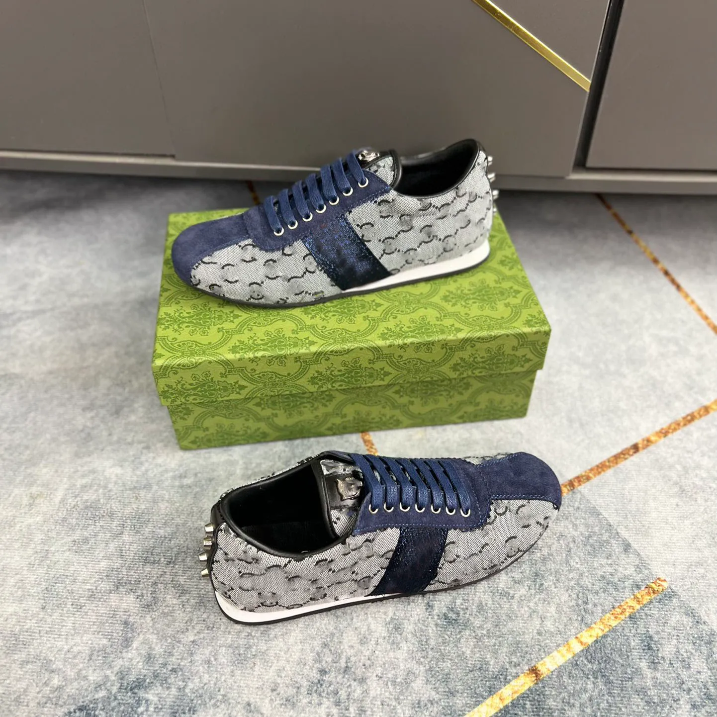 Ontwerp mesh overschoenen luxe damesmode ademende casual schoenen nieuwste bestverkopende hoogwaardige heren retro laag uitgesneden bedrukte sneakers