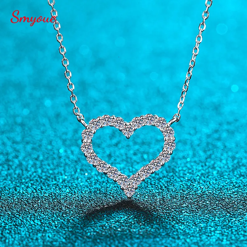 Подвесные ожерелья Smyoue 2ct Pass Testsed Heart Collese для женщин S925 Серебряная платиновая платиновая симулированная бриллианты Подарок на день рождения 230607
