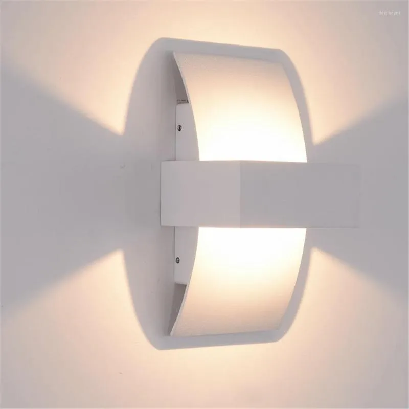 Lampa ścienna Kreatywność 12W LED Hal aluminium Sypialnia sypialnia nocna światła salonu Światła Światła Nowoczesne lampy