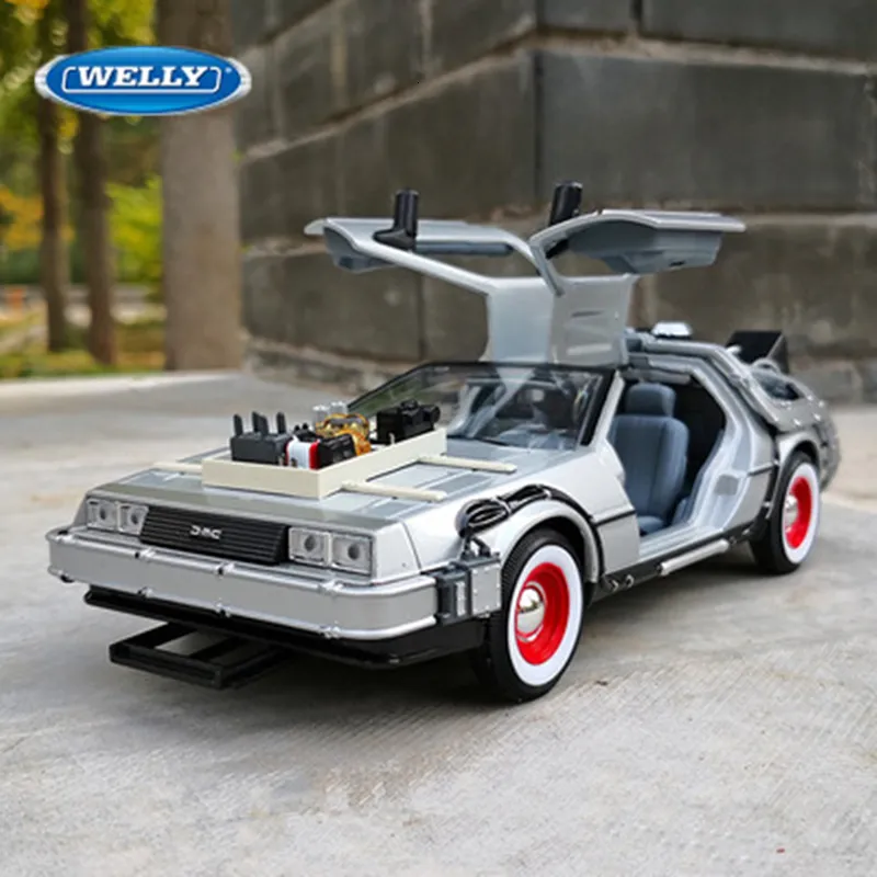 Diecast Model Welly 1 24 DMC12 Delorean Time Machine Back to the Future Car Metal Toy Simulation Collection Kids Gift230605