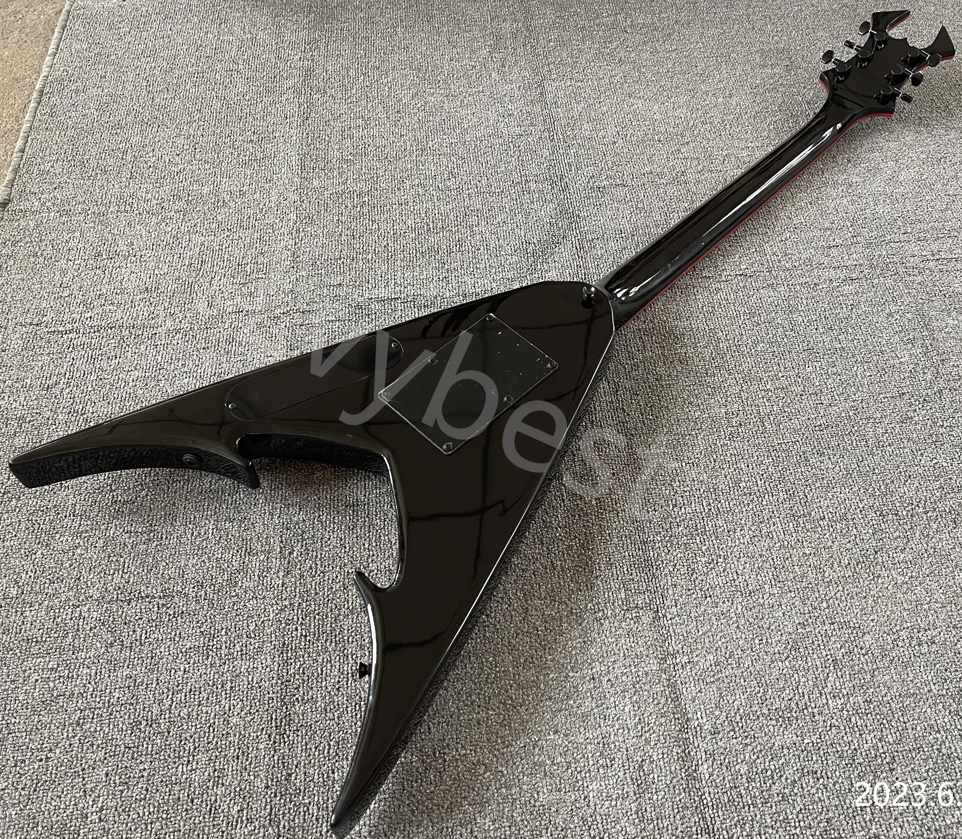 Electric Guitar Black And White Rock Style, Black Hardware Electric Guitar Black And White Rock Style, Black Hardware