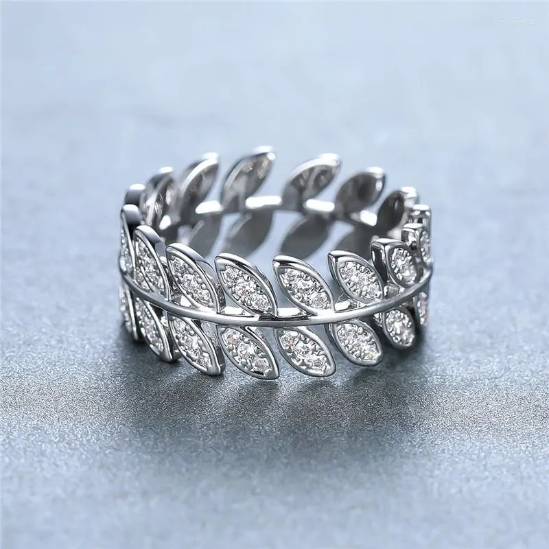 Anneaux de mariage mignon femme petit Zircon blanc feuille anneau de luxe couleur argent CZ pierre mode plante fiançailles pour les femmes