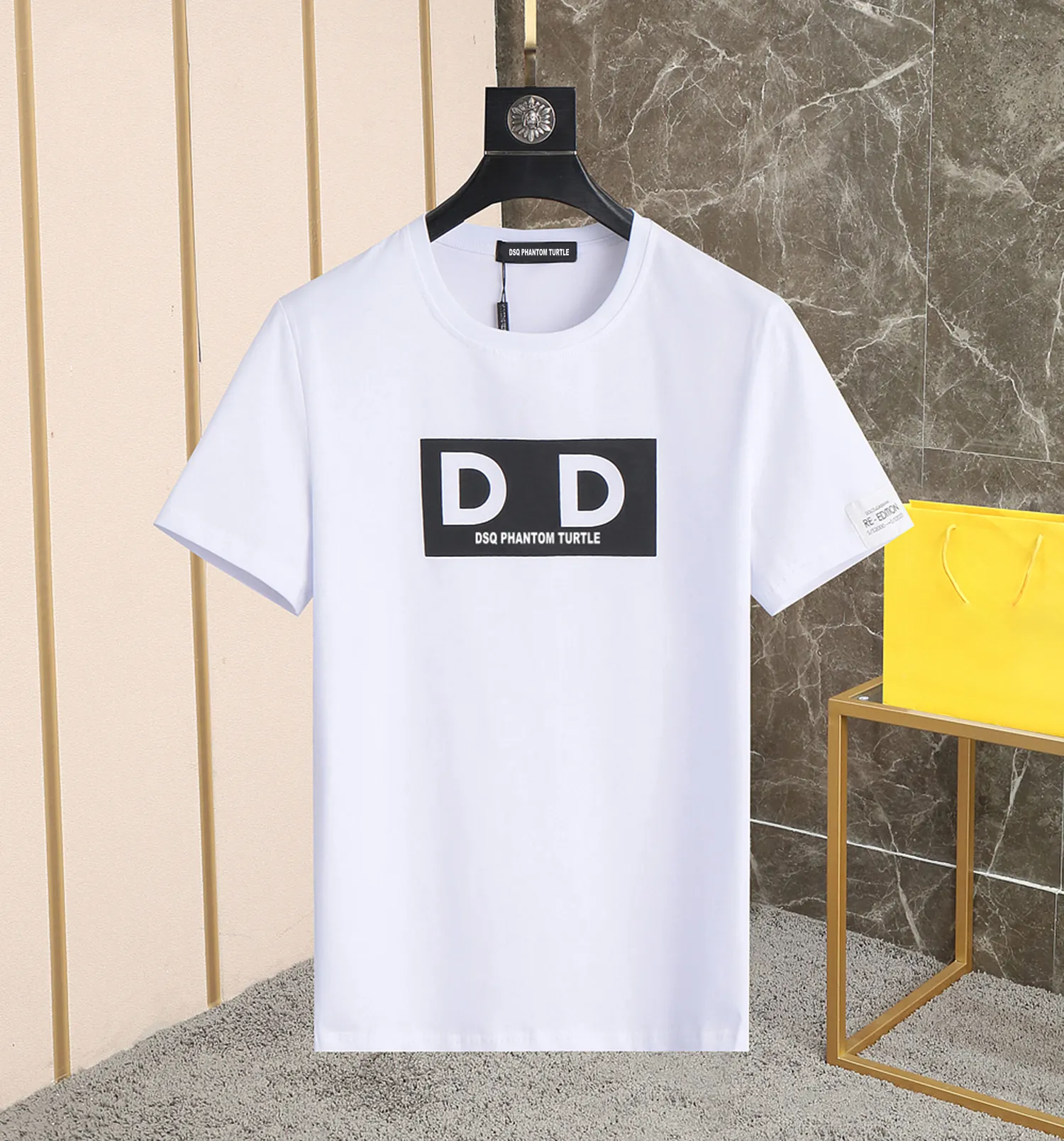 DSQ PHANTOM TURTLE Mens Designer T shirt Italian Milan Fashion Logo Print T-shirt Summer Black White T-shirt Hip Hop Streetwear 100% Algodão Tops Plus size 12566