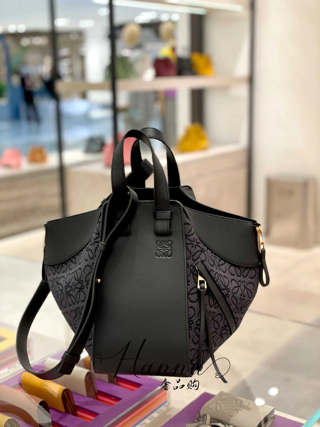 LOEWE わっぱ ノベルティ Loewe - Mini Puzzle Edge Caramel Shoulder Bag | Mitchell Stores