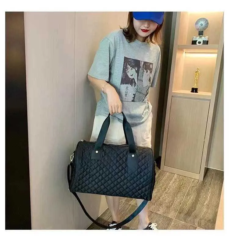 Saco de designer jantar Xiangjia Moda Bolsa de Viagem Portátil Versão Coreana Grande Capacidade Lingge Bordado Curta Distância Online Vermelho