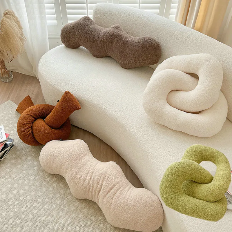 Plush Dolls Nordic Room Simple Abstract Shape Pillow Sofa Cushion Wavy Waist by Chain Knot Twist Bar Living Office Design Throw 230608