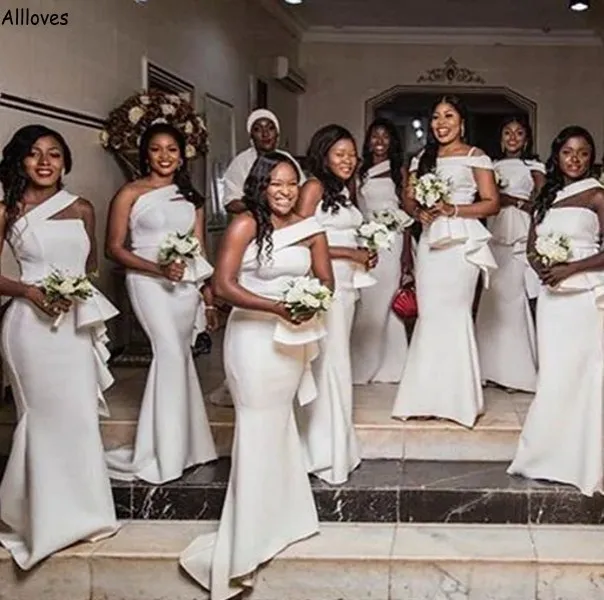 Robes de demoiselle d'honneur sud-africaines nigérianes modernes en satin blanc longue sirène, plus la taille des robes de demoiselle d'honneur élégantes une épaule Slim Fit robe de soirée d'invité de mariage CL2390