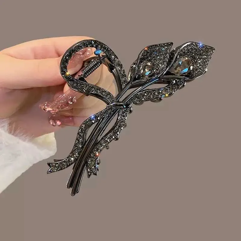 Dingle ljuskrona svart blad metall strass hår klo geometriskt hårklipp elegant kvinnors hår greppklipp mode Huvudbonad Present Hair Acceaories Z0608