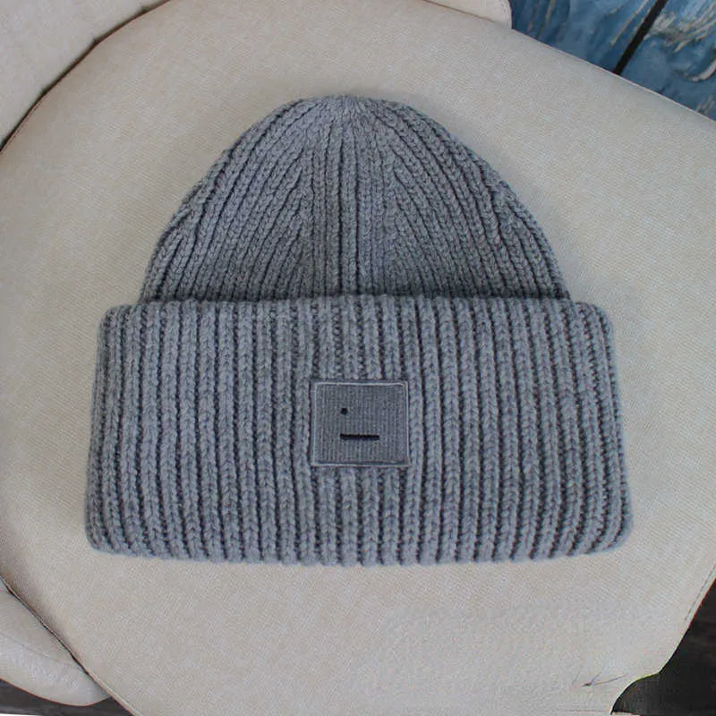 À la mode Nouveau Style Laine Caps Mélangé Tricot Visage Souriant Chapeaux D'hiver Chauds pour Femmes Couple Modèles Lady Fil Tricoté Bonnet Chapeau Chapeau