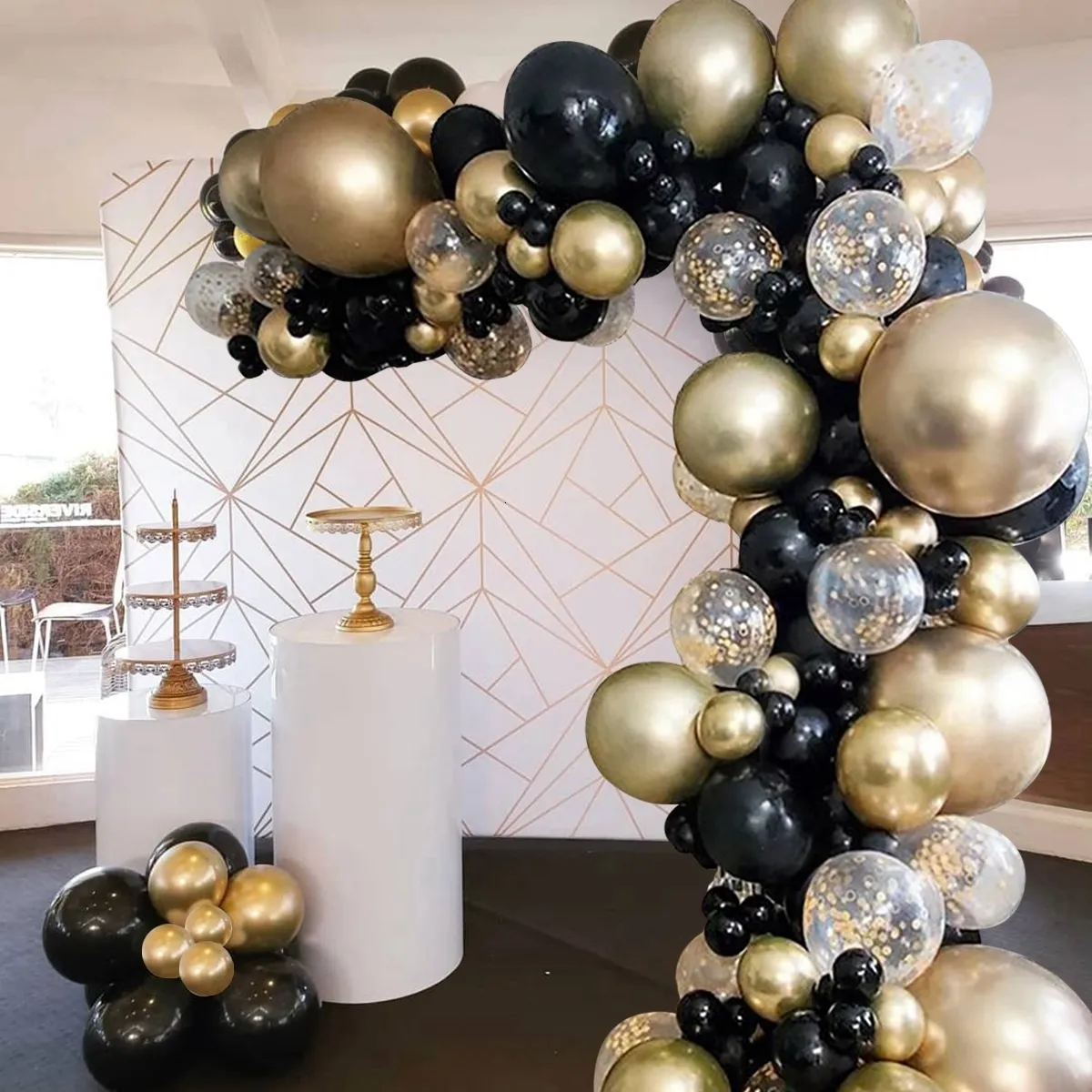 Black, white and gold party  White party decorations, 50th birthday party  decorations, Black gold party