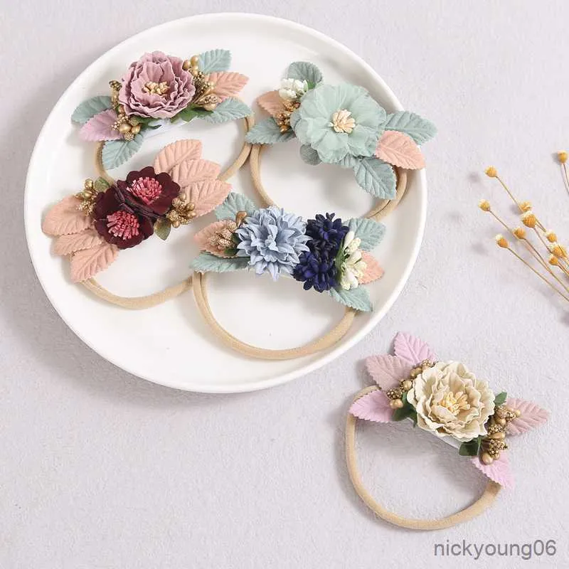 Designer Princess Hair Accessories Cute Kids Girls Flower Head Band Clip  Headbands - China Hair Accessory and Fashion Accessory price