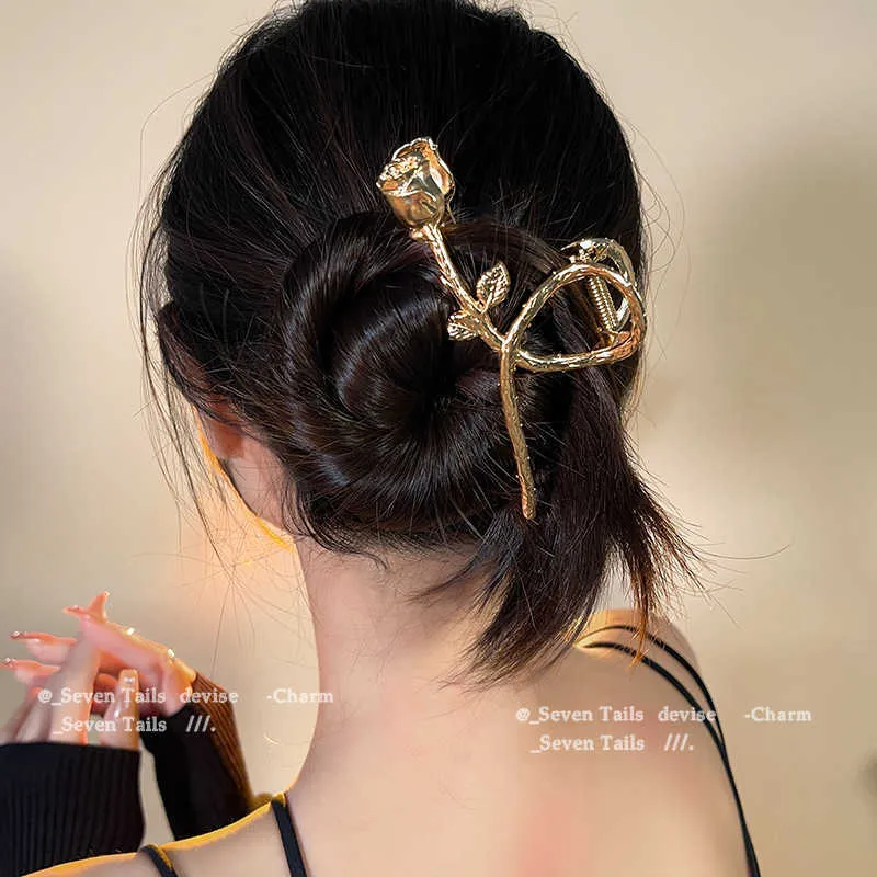 Dangle Kroonluchter Elegant Dames Metaal Roos Haarklauw Mode Slangvorm Haarklem Grijp Geometrisch Zilveren Haai Clips voor Meisjes Haaraccessoires Z0608