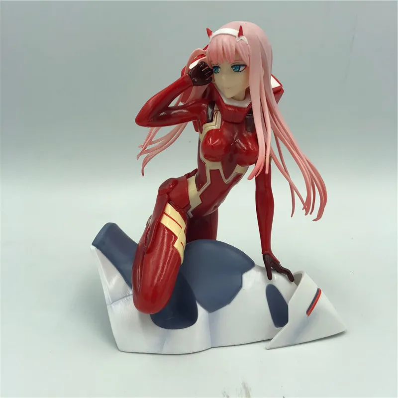 Action Toy Figures Anime Figure Darling In the Franxx Figur Zero Two 02 Redwhite Clothes Sexiga flickor PVC Action Figurer Toy Collectible Model 230608