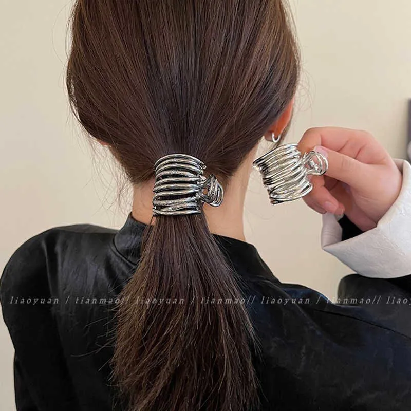 Dangle Chandelier High Ponytail Clip For Women Fashion Metal Hair