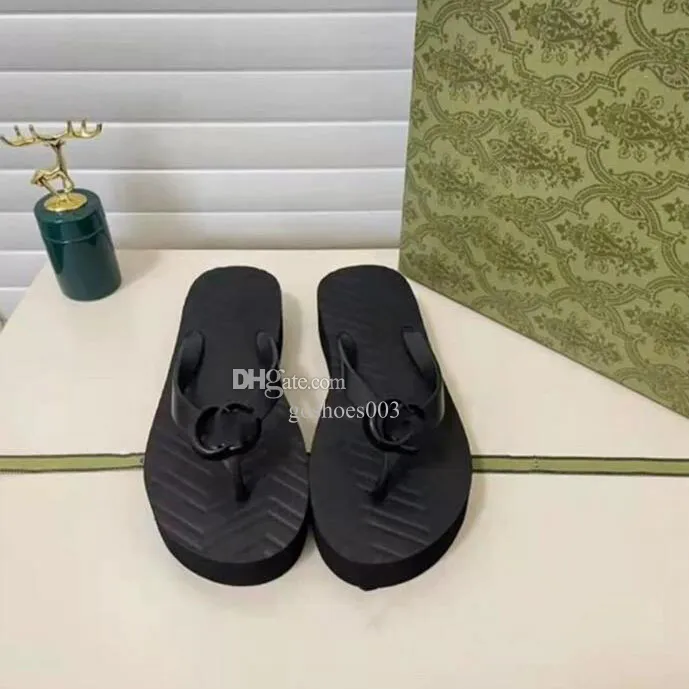 2023 designer fashion simple young slippers and moccasins are suitable for ladies flip-flops in hotels, beaches and other places in spring, summer and autumn.