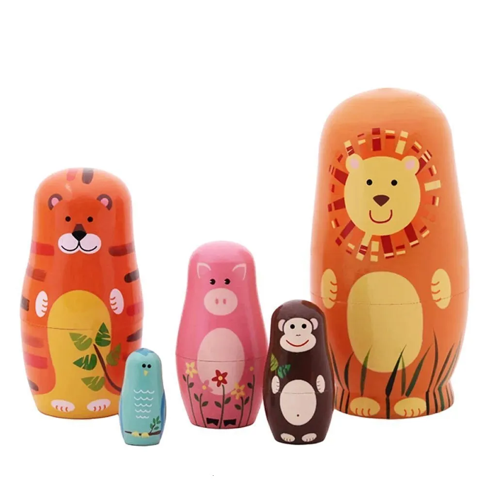 Куклы 5pcsset деревянная краска животных гнездовывание русской куклы Matryoshka подарок дети милые игрушки для рук домой подарки 230607