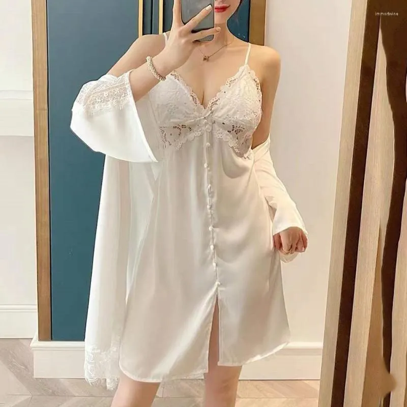 Women's Sleepwear White Hollow Lace Wedding Robe Nightdress Two Piece Set Women Sexy Kimono Bathrobe Nightgown Loose Silk Satin Home Wear