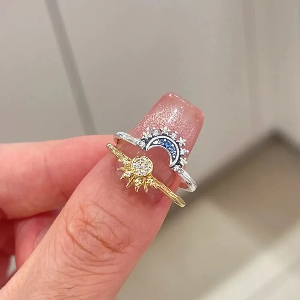DHgate.com:Sparkling Celestial Blue Moon and Sun Ring: 925