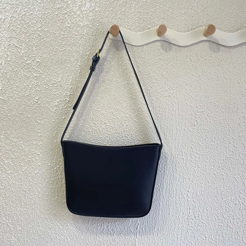 Croque mode luxurys ontwerper tas croque Franse minimalistische onderarm tas lederen handtas okselzak klassieke damesschouder crossbody 001