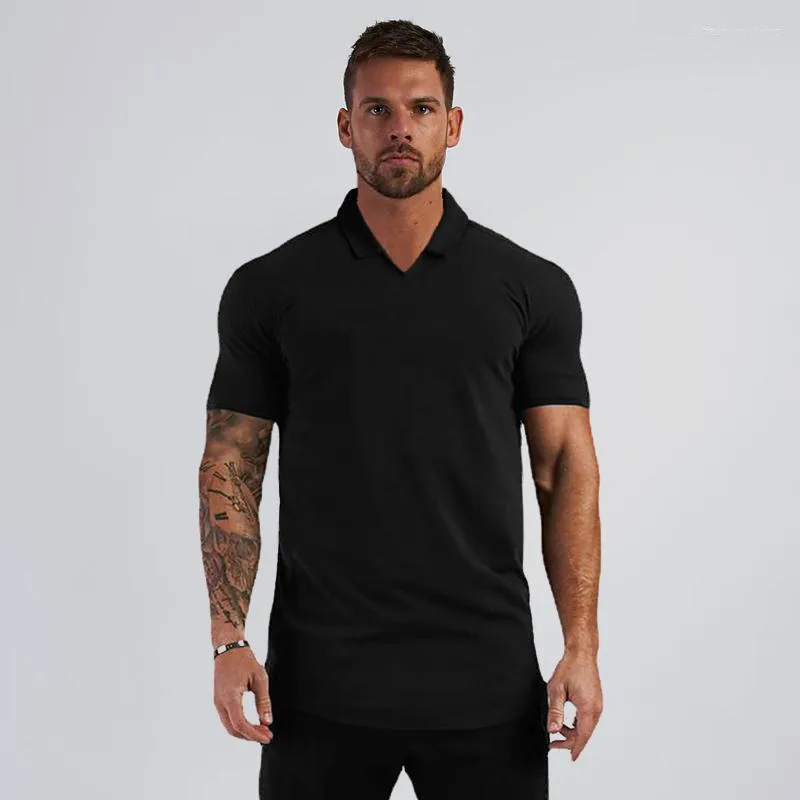 Polo da uomo Muscleguys Summer Fashion Polo manica corta Uomo Abbigliamento sportivo casual Tinta unita Cotone Colletto rovesciato Tops Tees