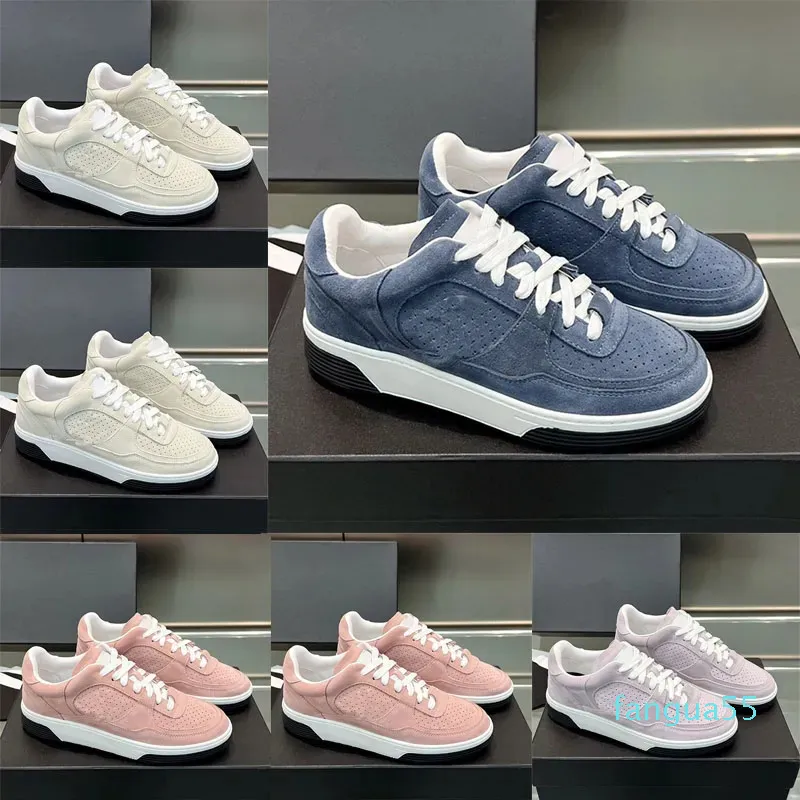 2023-kvinnor lyxiga casual skor sneakers designer damer trendiga populära modesportskor mocka barnskin bokstav andas mesh designer märke skor