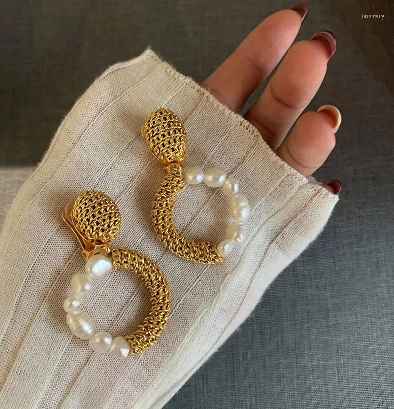 Boucles d'Oreilles Clou Vintage Fait Main Chaîne Perle d'Eau Douce Naturelle Cercle Femme Gothique