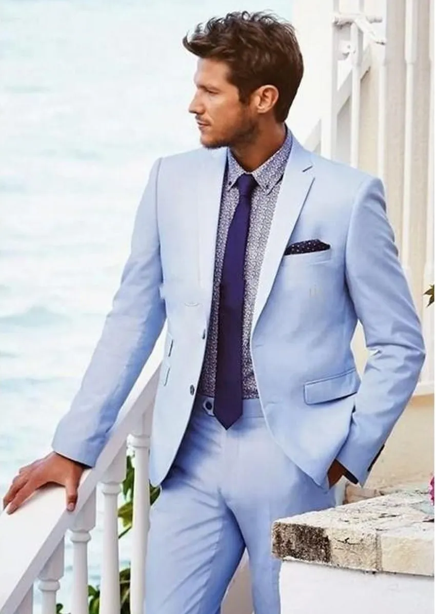 Smoking da sposo blu chiaro nuovo di zecca Notch Risvolto Slim Fit Uomo Smoking da sposa Moda Uomo Giacca Blazer Uomo Prom Dinner / Darty Suit Giacca Pantaloni Cravatta 639