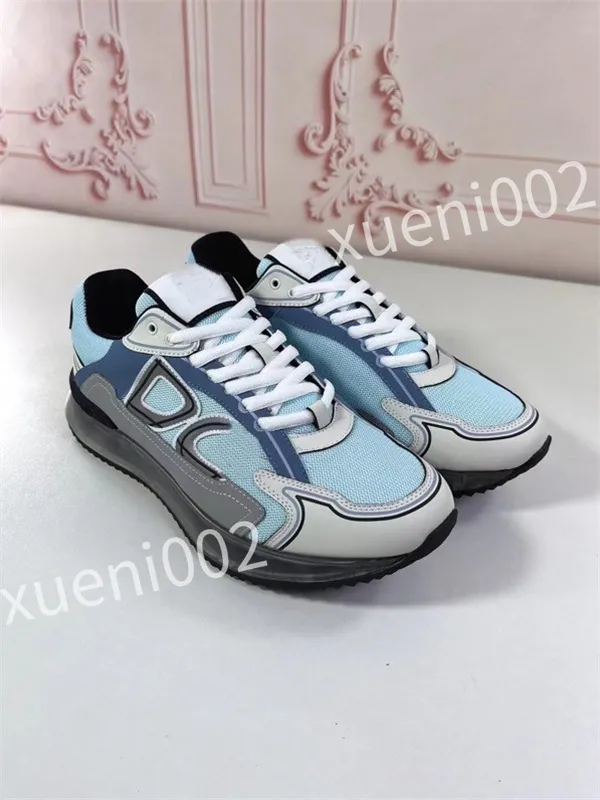 Top Hot Fashion Designer Shoes Léger Lace-Up Respirant Casual Sneakers Business Leisure Walking Mocassins