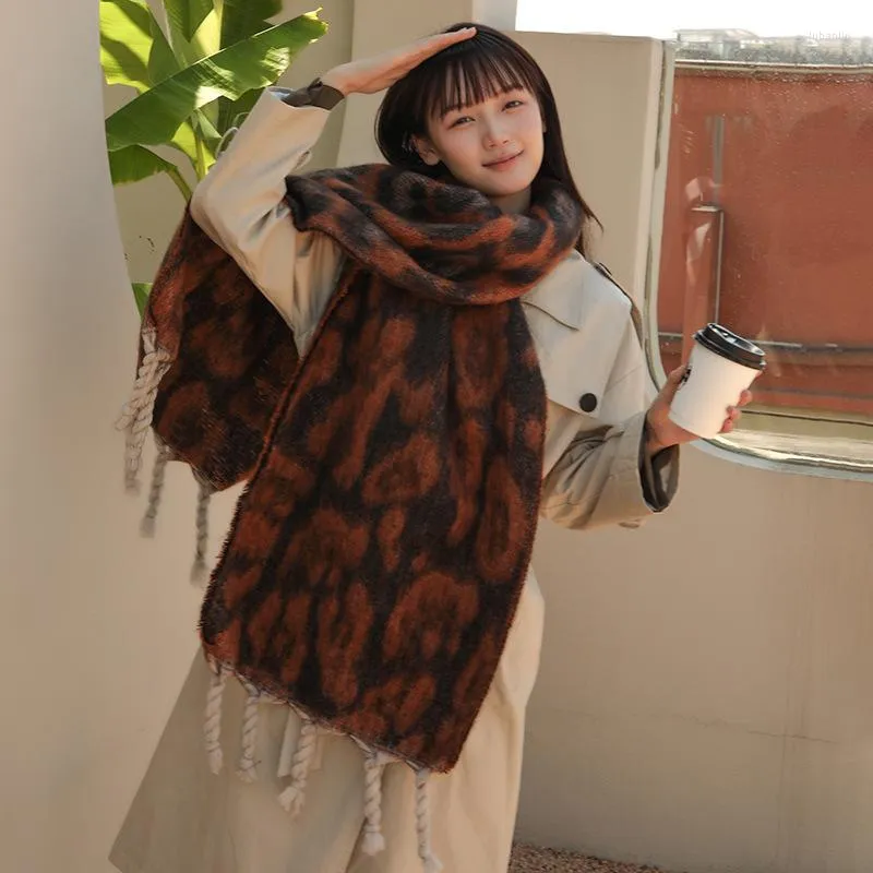 Scarves Autumn And Winter2023 Leopard Jacquard Women's Scarf Handmade Shackle Fringe Hair Pulling Thickened Warm With Shawl