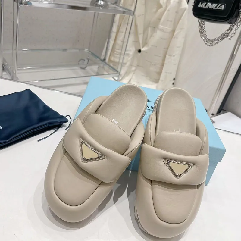 Pantofole Sandali Triangolo in metallo di qualità 2 cm Suola in gomma Plaid classico Fashion Classics Sandalo Women Slipper Shoes Slides