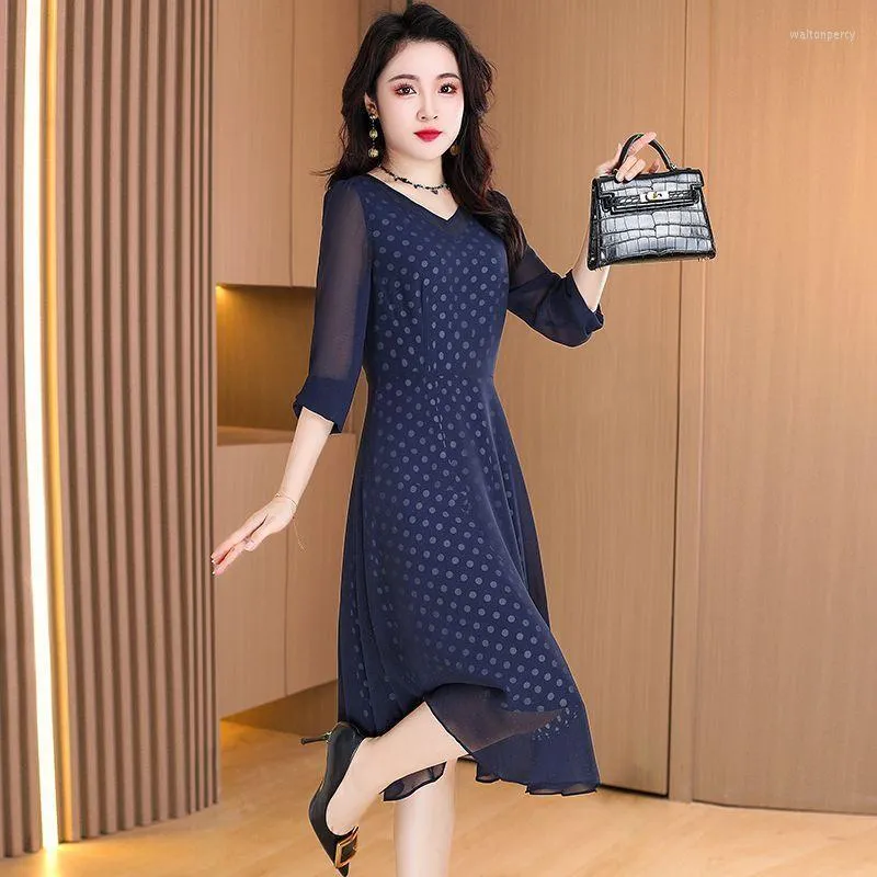 three quarter sleeve casual dresses for women Womens Cotton Linen Casual Dress Boho 3/4 Sleeve V Neck Ruched A Line Midi Dress Summer Fashion Loose Beach Dresses Army Green at Amazon Women's Clothing store
