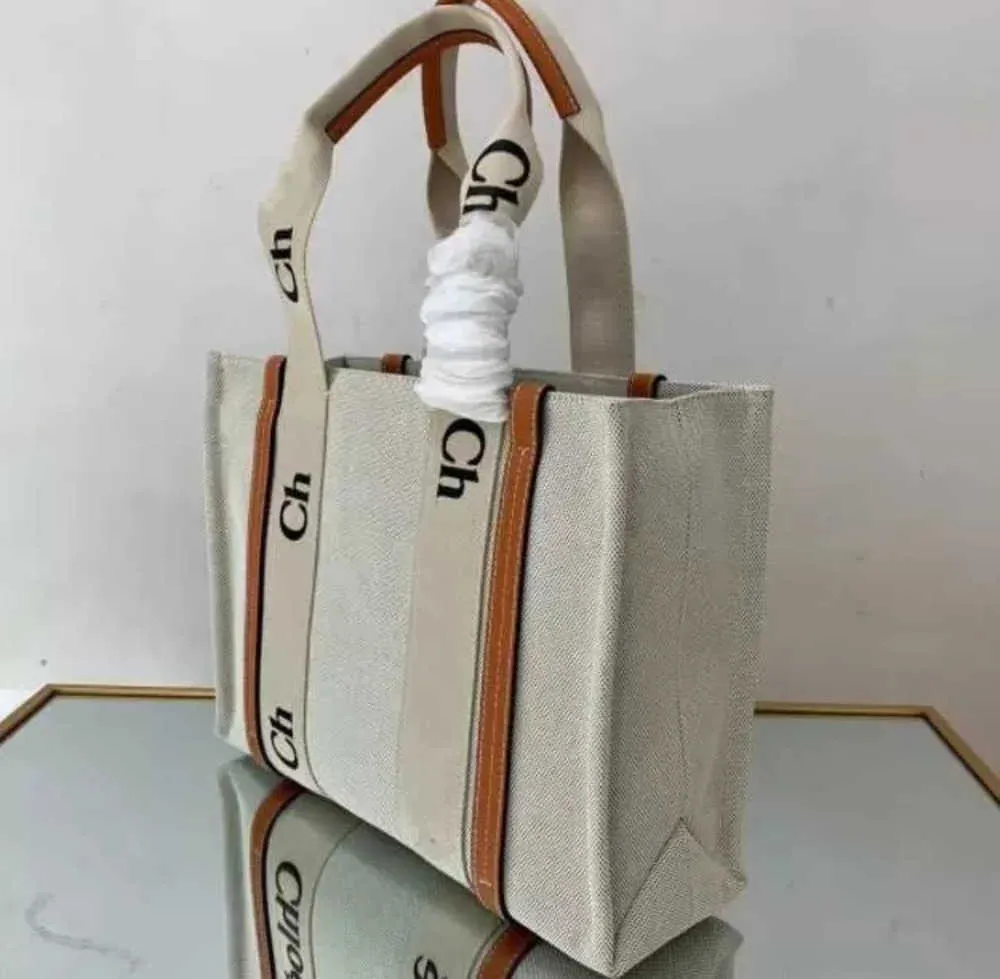 2023Hot sell fashionable home big shopping bag man women large capacity canvas leisure chlo1es Beach handbag shoulder bags Beautiful gift Fashion