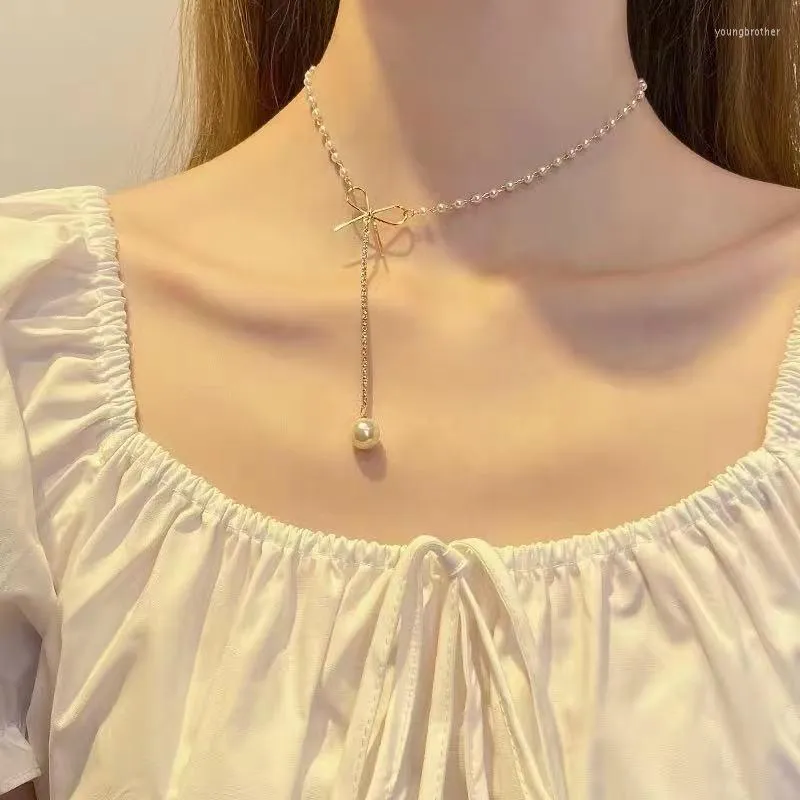 Chains Fairy Crowd Choker Bowbow Pearl Necklace Female Senior INS Cool And Elegant Style Simple Collar Chain Neckchain