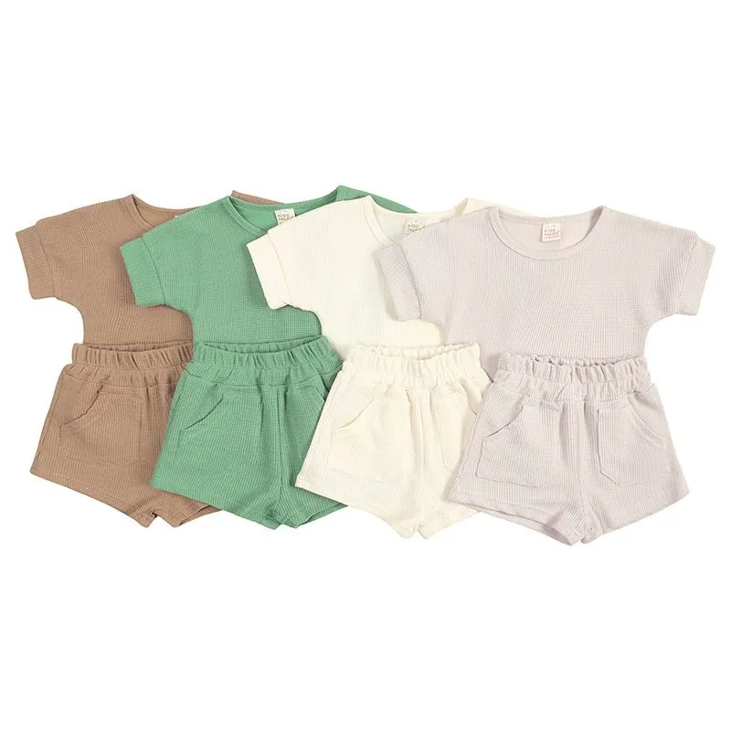 2023 Унисекс малыш детская одежда наборы летняя одежда хлопковая футболка с коротким рукавом короткая летняя одежда ребристая детская 2 штука
