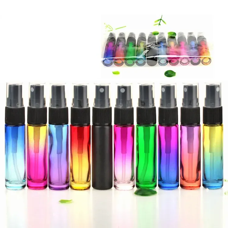 Gradient de couleur en gros 10ml Bouteilles en verre de pulvérisateur de pompe à brouillard fin Conçues pour les parfums d'huiles essentielles Produits de nettoyage Bouteilles d'aromathérapie