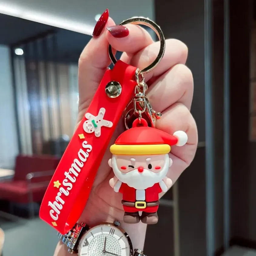 Party Favor Cartoon Cute Santa Claus Key Chain Soft Rubber Doll Car Key Ring Pendant Fashion Bag Ornament Keychain Christmas Gift JN09