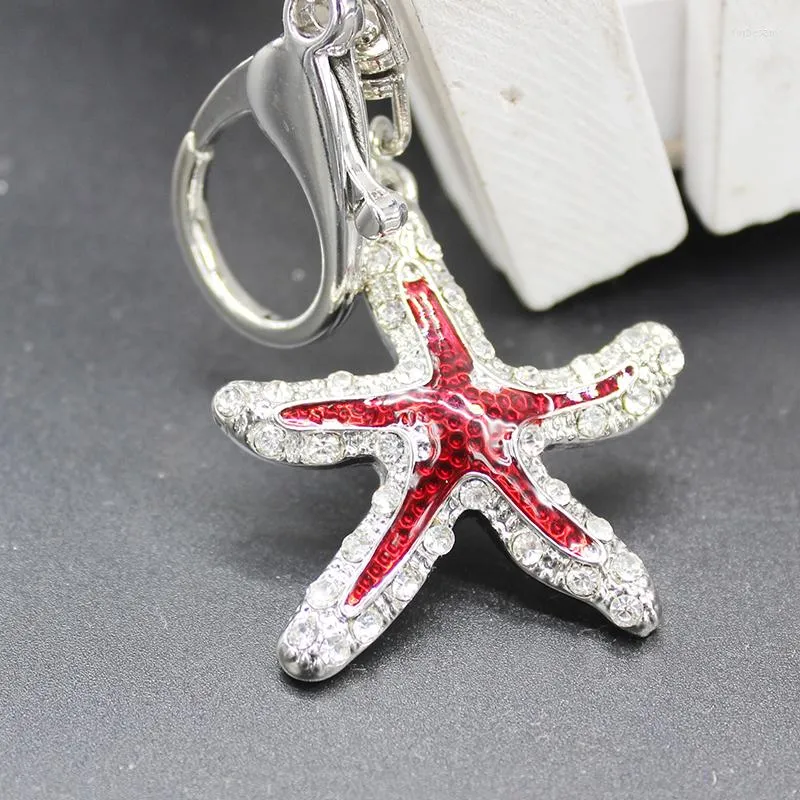 Keychains 2023 Spring Fashion Cute Rhinestone Crystal Gem Painting Oil Starfish Bag Wallet Key Chain Birthday Party Gift