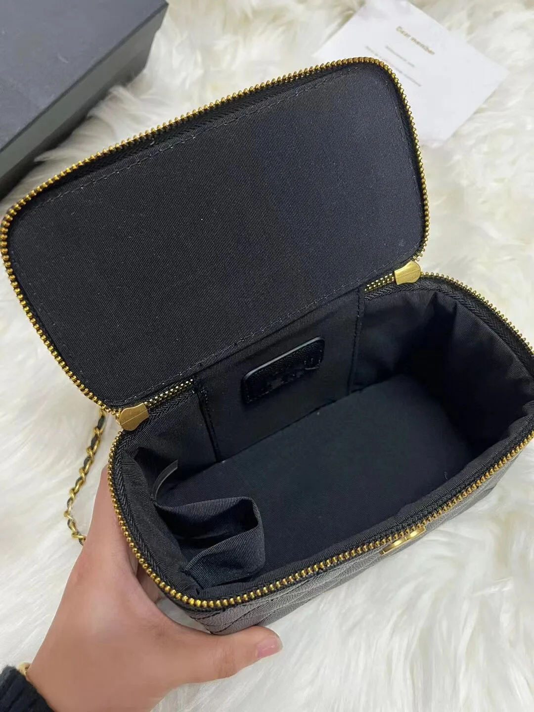 2023 New style Golden Globe Long Box Caviar Makeup Bag Metal Handle Oblique Straddle Portable Fashion Shoulder Bag Chain Bag match gift box and paper card