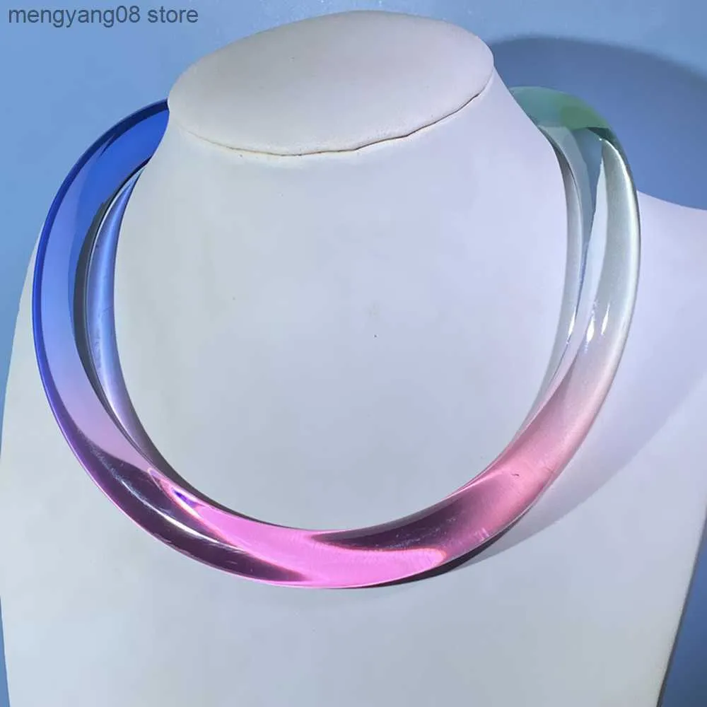 Pendant Necklaces Exaggerated Transparent Acrylic 12mm Thick Rainbow Short Open Choker for Women Luxury Crystal Charm Round Collar Choker Necklace T230609