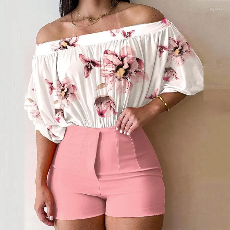 Survêtements pour femmes Stwo Piece Sets Mode Floral Imprimé Une Épaule Haut Et Couleur Unie Ruché Taille Haute Shorts Costume Élégant Femme