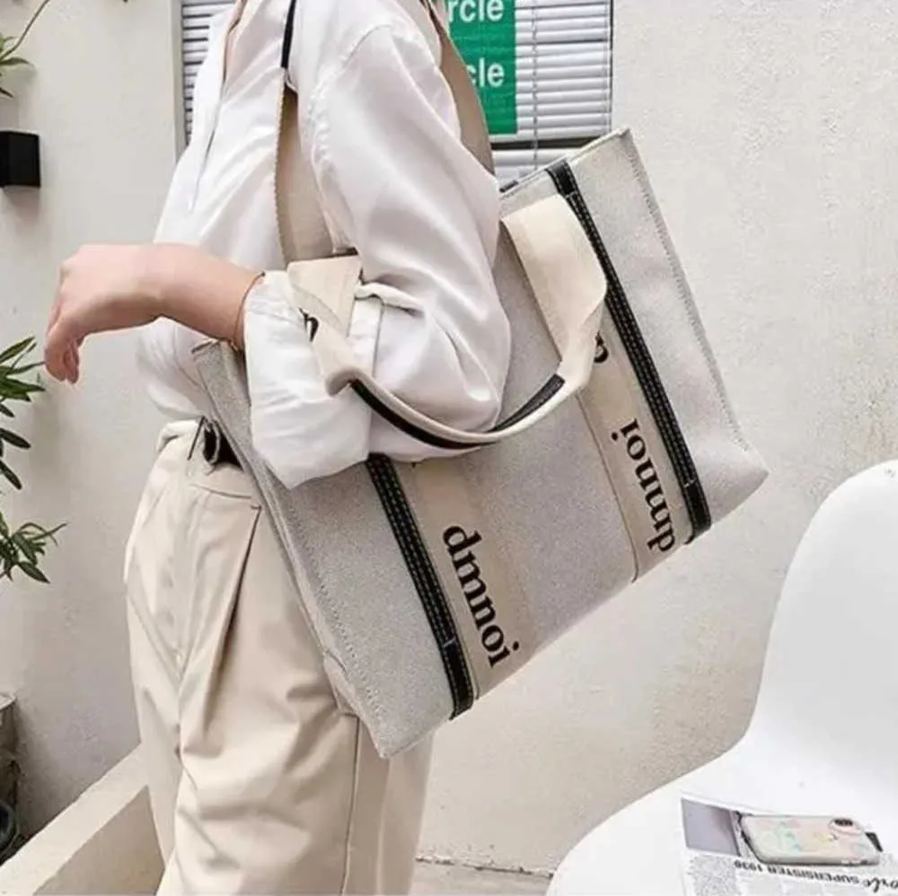 Hot sell home big shopping bag man women large capacity beach canvas leisure choles handbag shoulder bags with initial tag card Veratile