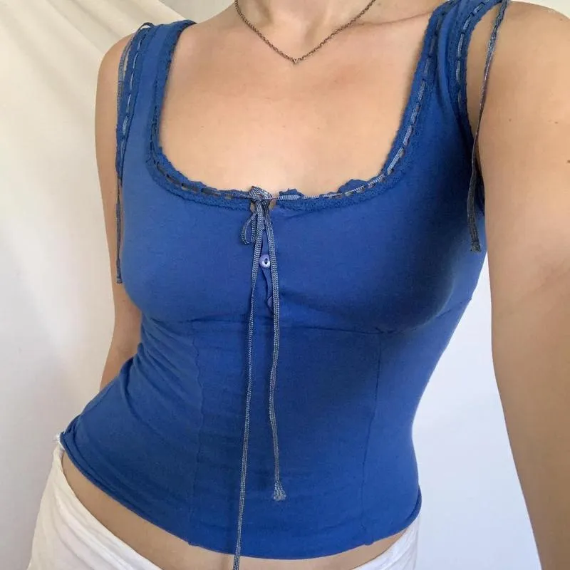 Kvinnors tankar Kvinnor Tank Topps Spaghetti Rem Lace Trim Sheer Mesh Se genom ärmlösa som går ut Crop T -skjortor Lingerie Basic Tee Cami